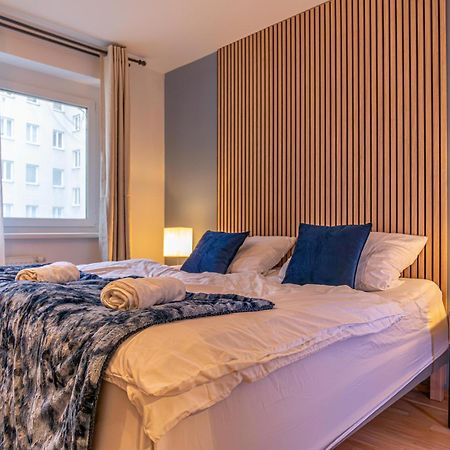 Superb Fully Equipped Apartment, 9 Min To City Center Via Metro Viena Exterior foto